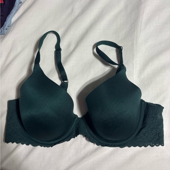 aerie Other - Aerie Green Lace Trim Bra Molded Cup